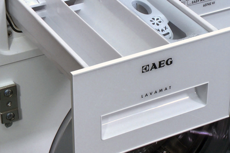 Профилактика и ремонт стиральных машин AEG — залог долгой службы