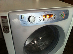 Ремонт стиральной машины aqualtis в Москве